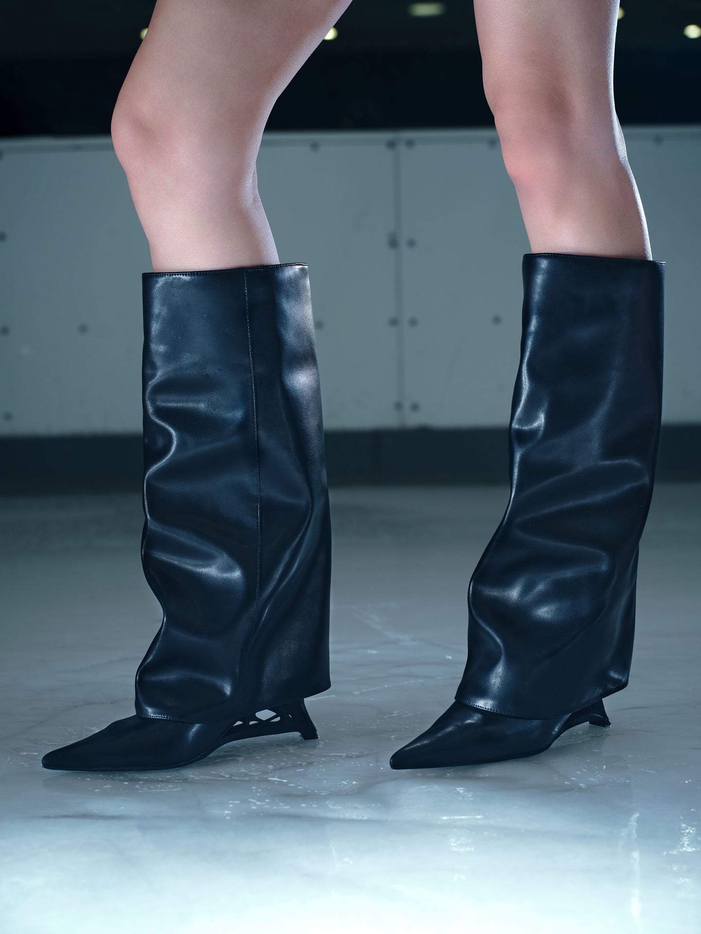 Sugar-Free Wide-Leg Knee Boots 8824605010